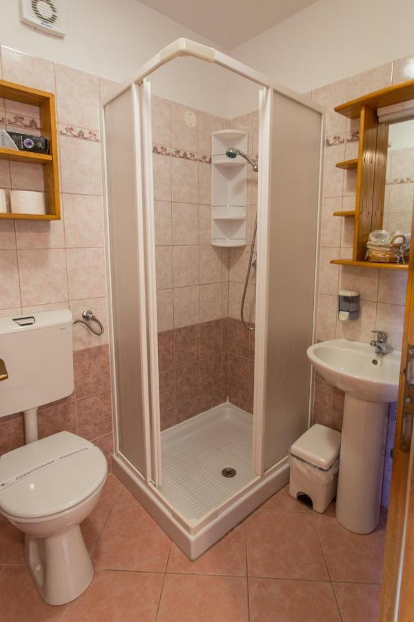 Affittacamere Confort Exclusive 3*